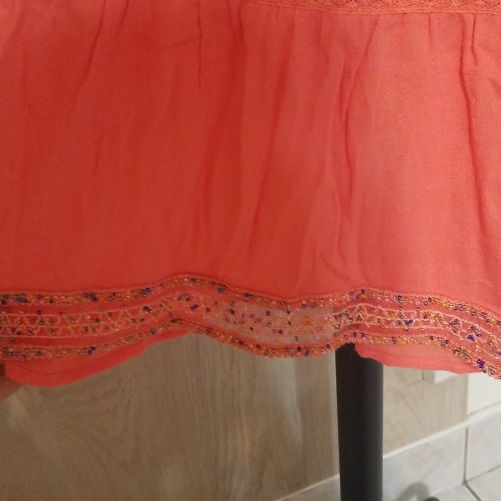 Top - Picture 3 of 3